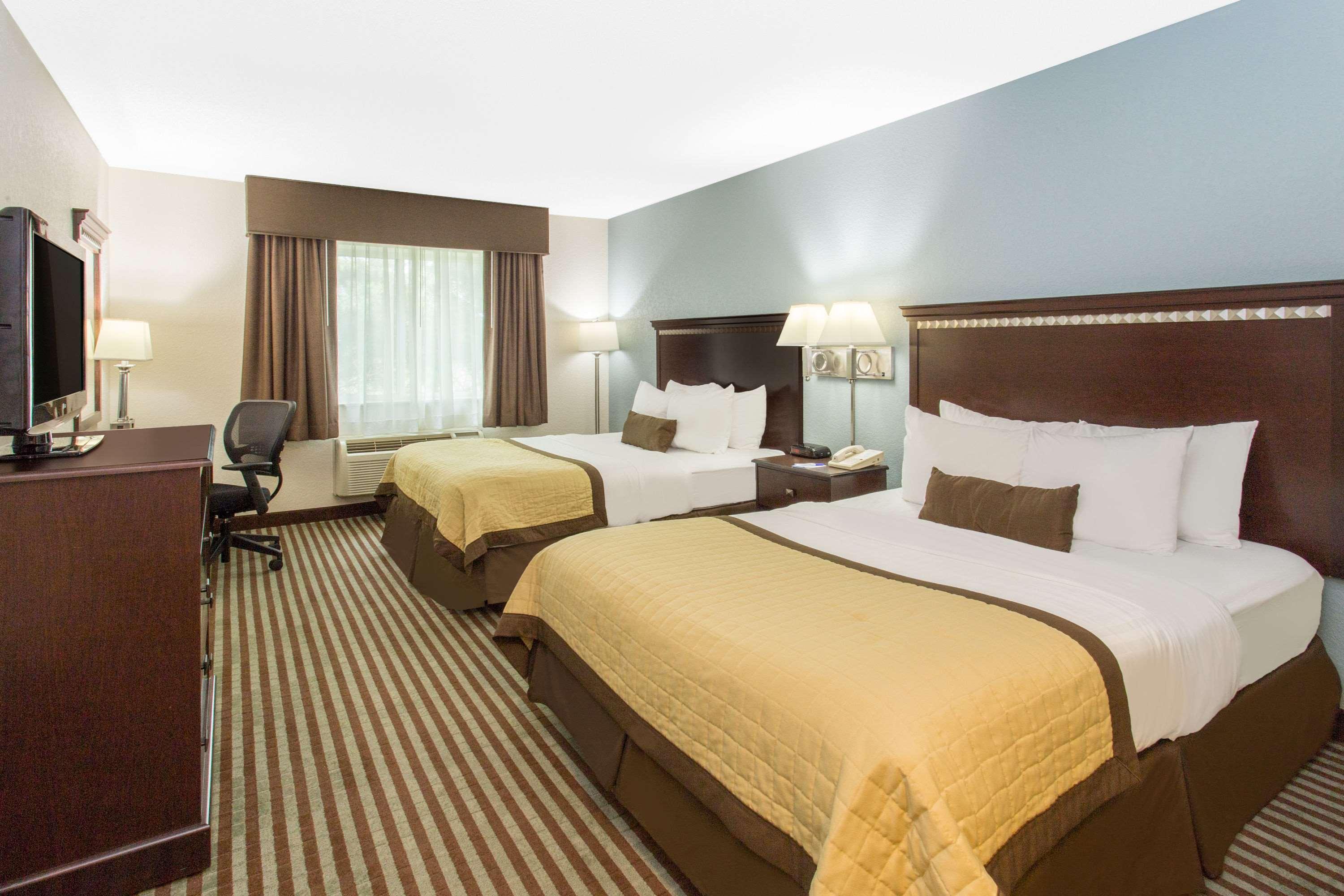 Hotel Baymont By Wyndham Mattoon Zewnętrze zdjęcie